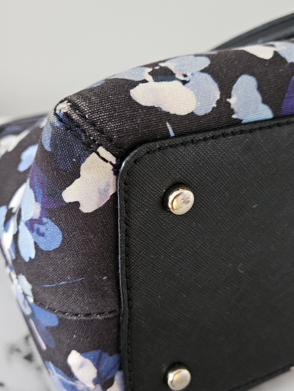 Kate Spade New York Cameron Street Blue Floral Margot Satchel (EUC) - Picture 10 of 16